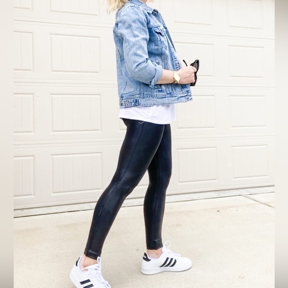 Aerie Offline Sports Athleisure Crossover Leggings Faux Leather‎ Moto Lounge M - Picture 1 of 9